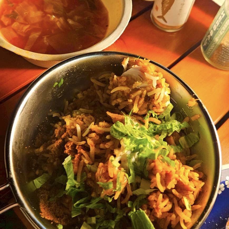 キャンプ飯の一杯